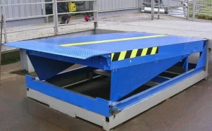 Уравнительная платформа DoorHan с поворотной аппарелью 2500x2200